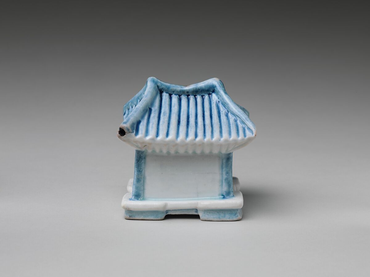 Water dropper in the shape of a house, Porcelain with underglaze blue, Korea