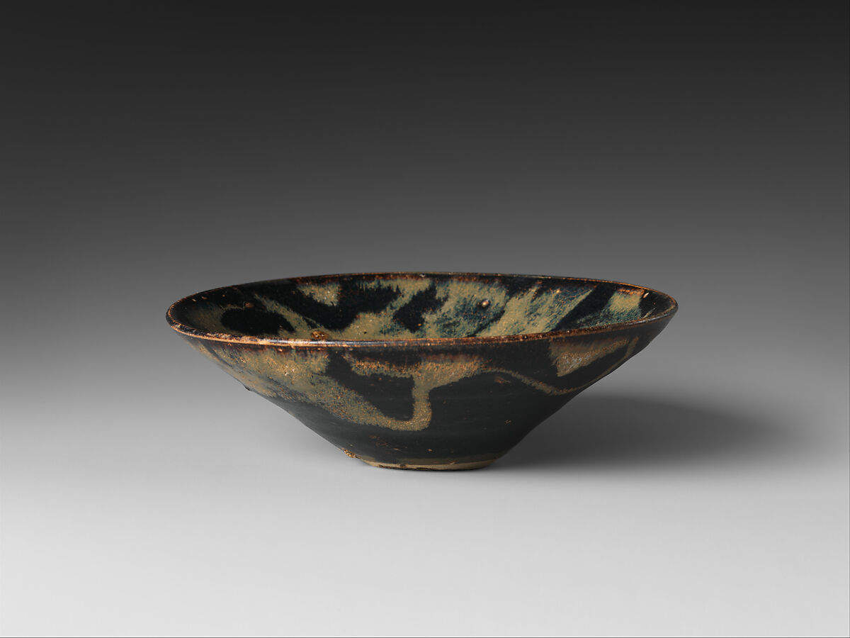 Tea Bowl with Splashed Decoration, Stoneware with brown glaze and slip decoration, China