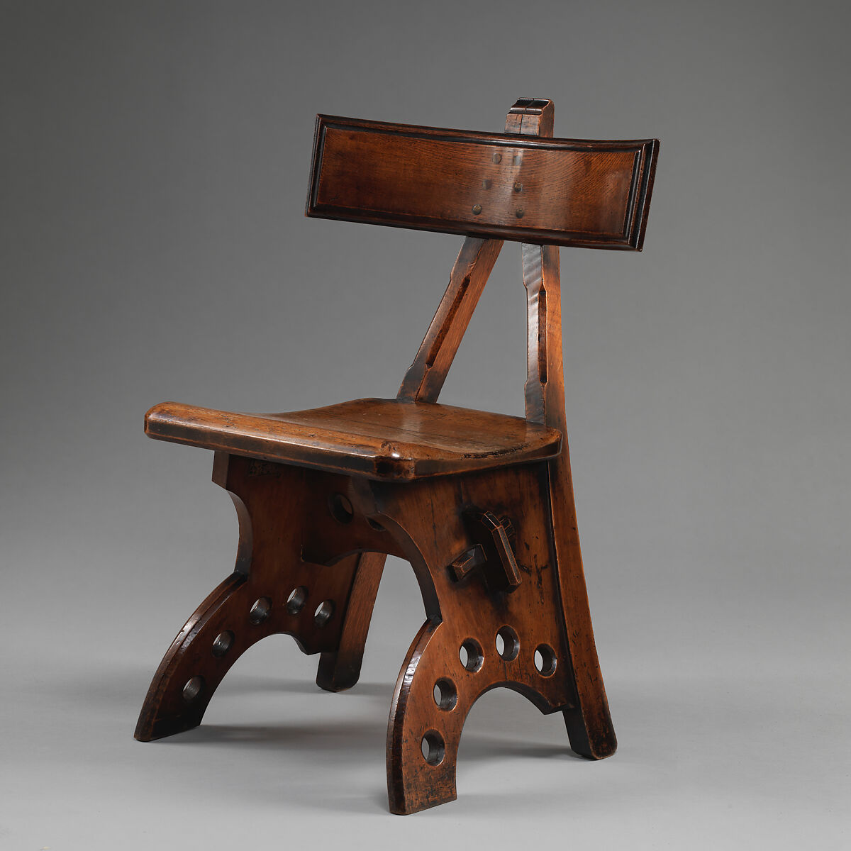 Side chair, Edward Welby Pugin (British, London 1834–1875 London), Oak, horn, British 