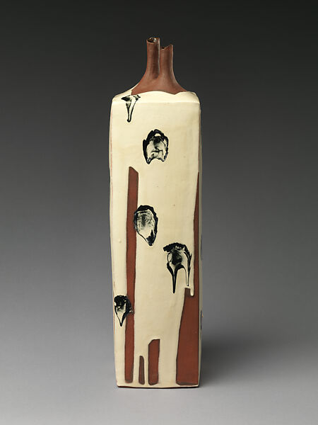 Vessel with dripping black ink patterns (Sumi nagashi tsubo), Kondō Yutaka (Japanese, 1932–1983), Stoneware with white slip and black glaze, Japan