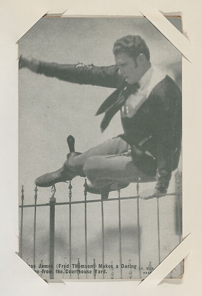 Jesse James (Fred Thomson) Makes a Daring Escape from the Courthouse Yard from Western Stars or Scenes Exhibit Cards series (W412), Exhibit Supply Company, Commercial color photolithograph 