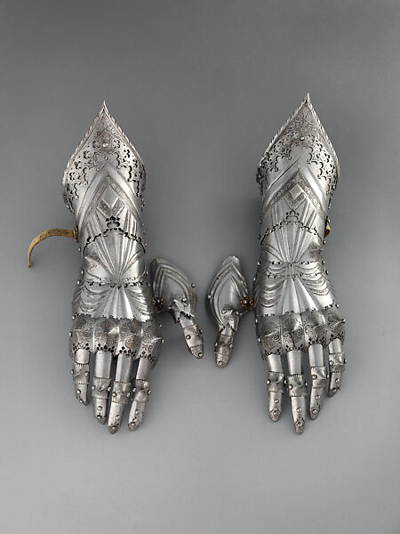 Pair of Gauntlets of Maximilian I, Attributed to Lorenz Helmschmid (German, Augsburg, ca. 1445–1516), Steel, South German, Augsburg 