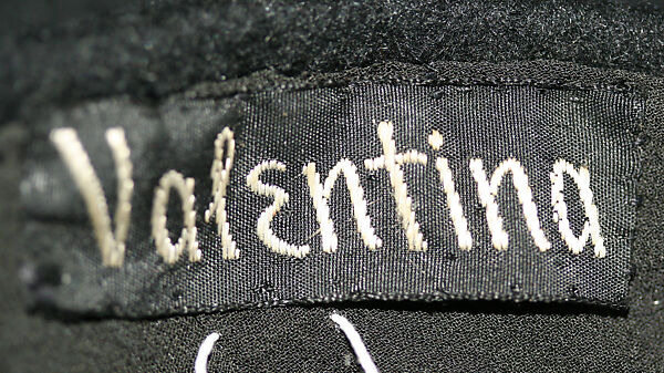 Hat, Valentina (American, born Kyiv 1899–1989), wool, American