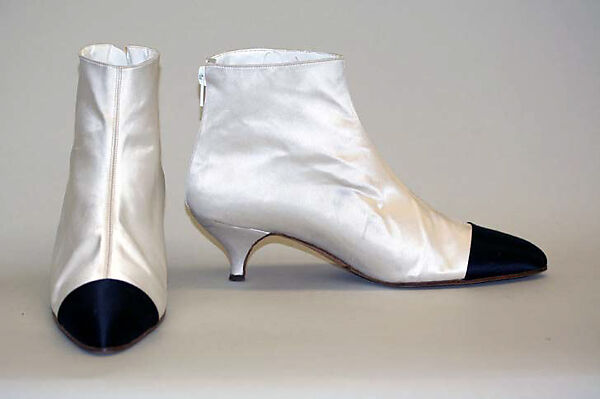 Evening ensemble, House of Chanel (French, founded 1910), wool, silk, paper, glass, French