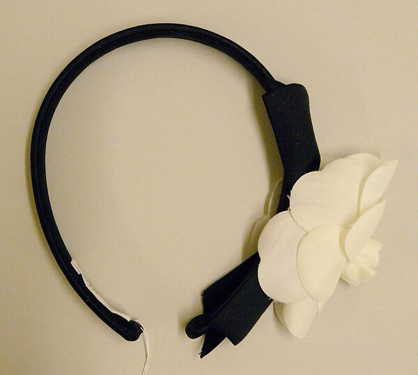 Evening ensemble, House of Chanel (French, founded 1910), wool, silk, paper, glass, French