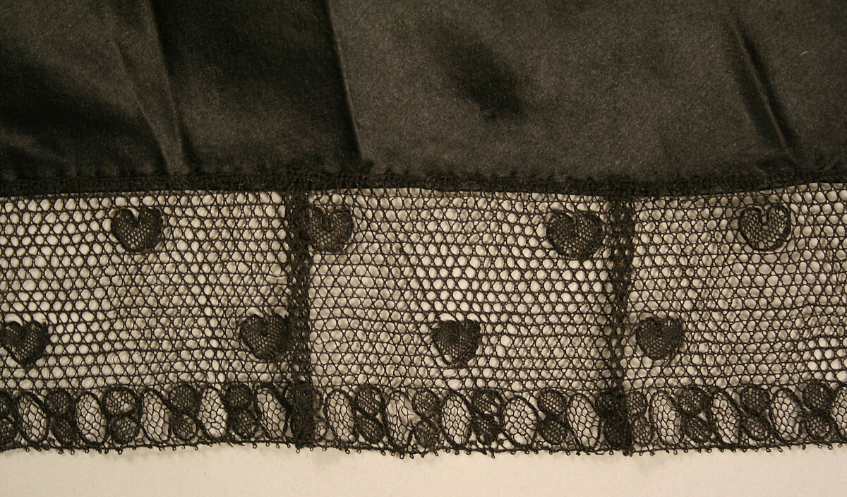 Cape, silk, American