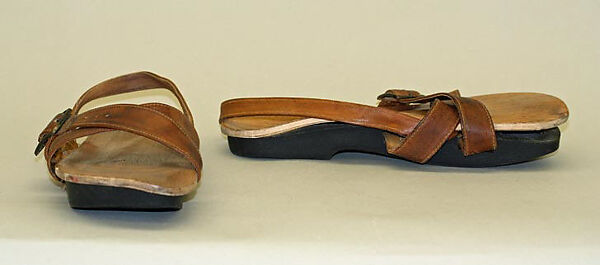 Earth Shoes, Anne Kelso (Danish), leather, wood, rubber, Danish 