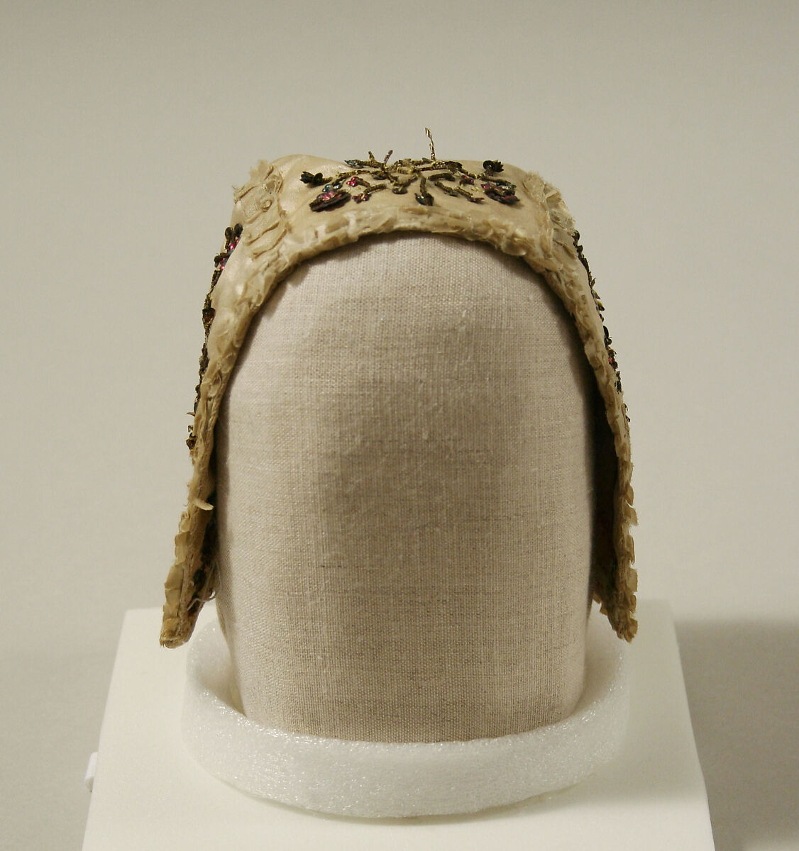 Cap, silk, metal, European
