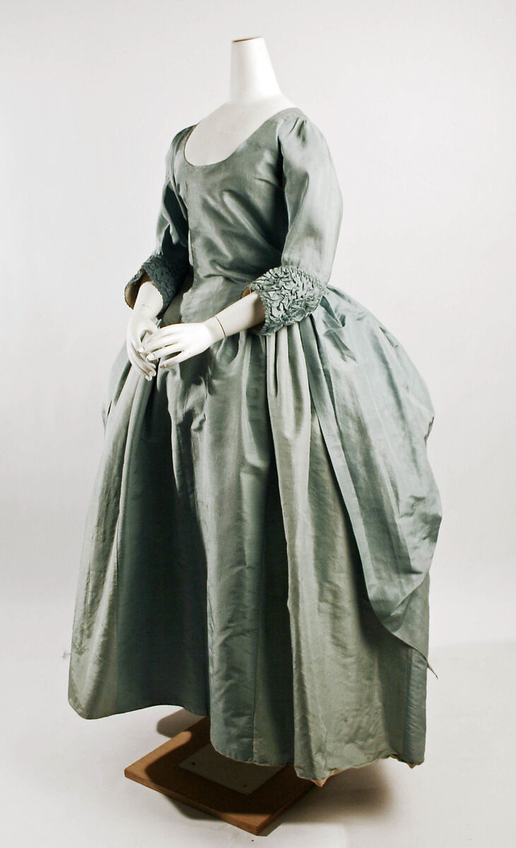 Robe à la Polonaise, silk, British 