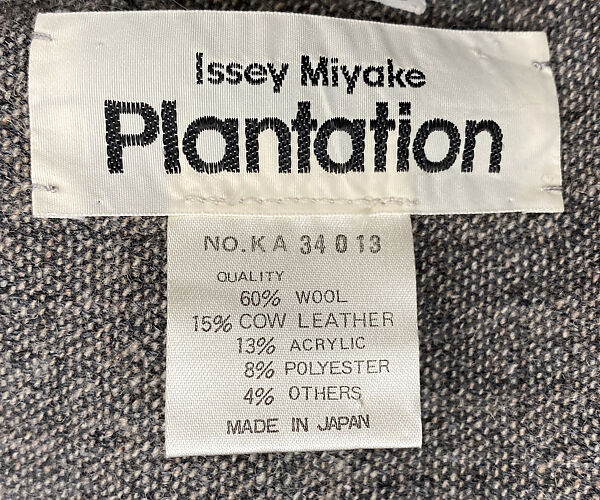 Ensemble, Issey Miyake (Japanese, 1938–2022), cotton, wool, leather, acrylic, polyester, Japanese