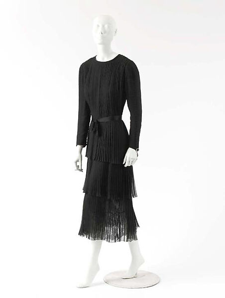 Evening ensemble, (a, b) House of Chanel (French, founded 1910), silk, French 