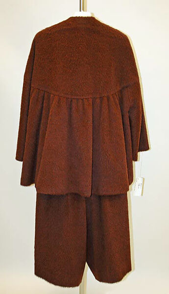 Suit, Madame Grès (Germaine Émilie Krebs) (French, Paris 1903–1993 Var region), animal fiber, French