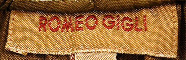 Ensemble, Romeo Gigli (Italian, born 1949), (a) polyester, silk
(b) wool, Italian