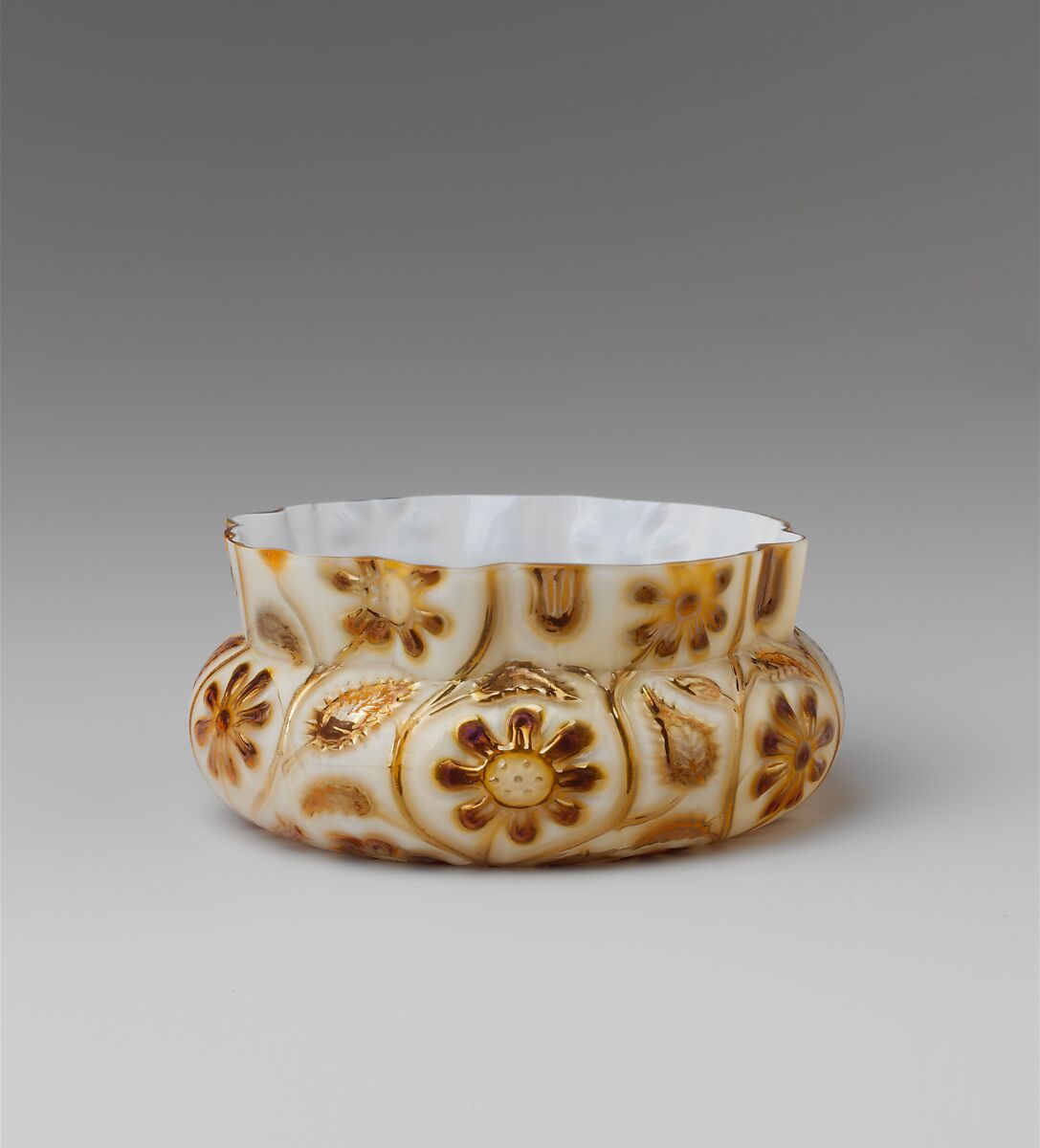 Bowl, Dalzell, Gilmore and Leighton (1885–1898), Blown-molded Onyx glass, American