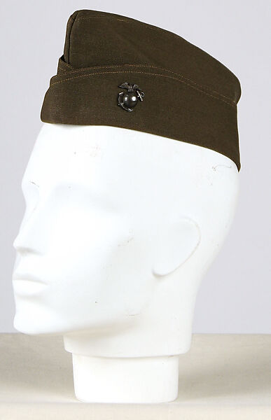 Military uniform, a, f, g, i, l, m) wool
b, c) silver
d, e, j, k, o, p, r, s) metal 
h, n, q) cotton, American