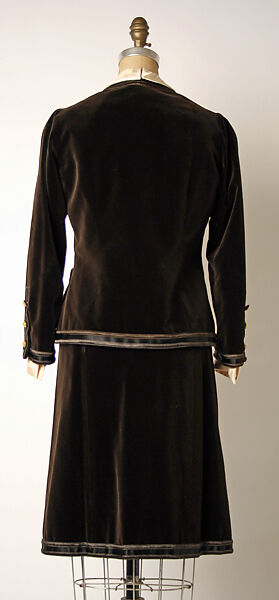 Suit, House of Chanel (French, founded 1910), silk, French