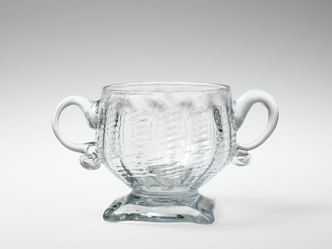 Sugar bowl