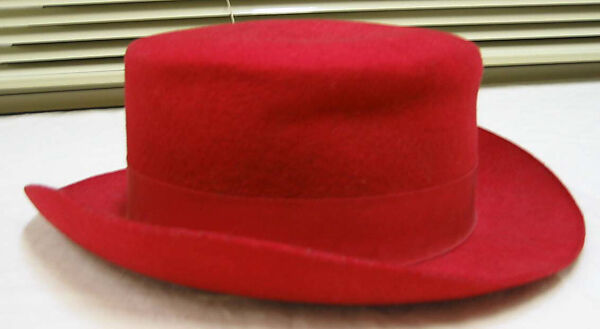 Hat, Vivienne Westwood (British, 1941–2022), wool, cotton, synthetic fiber, British 