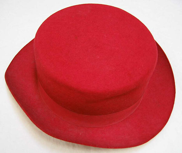 Hat, Vivienne Westwood (British, 1941–2022), wool, cotton, synthetic fiber, British