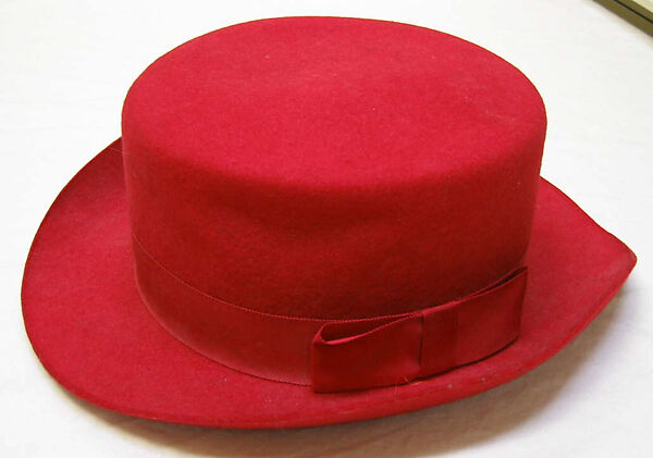 Hat, Vivienne Westwood (British, 1941–2022), wool, cotton, synthetic fiber, British