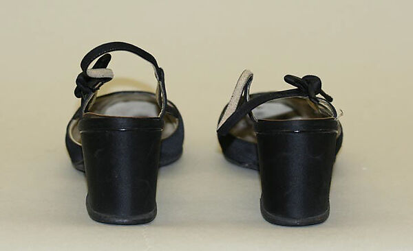 Evening ensemble, (a) Madame Grès (Germaine Émilie Krebs) (French, Paris 1903–1993 Var region), silk, French