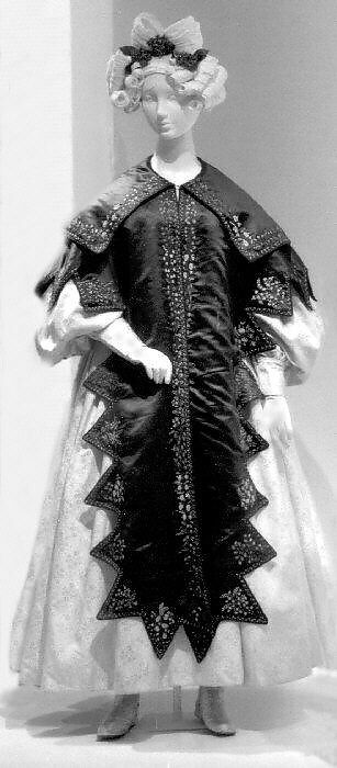 Pelerine, silk, British