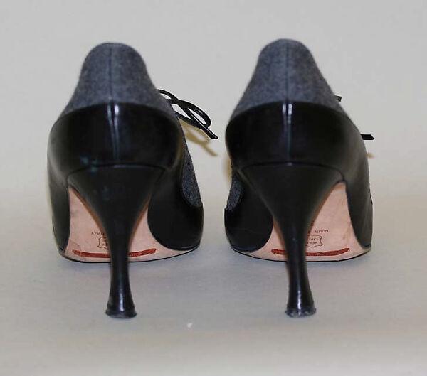 Shoes, Manolo Blahnik (British, born Spain, 1942), cotton, leather, British