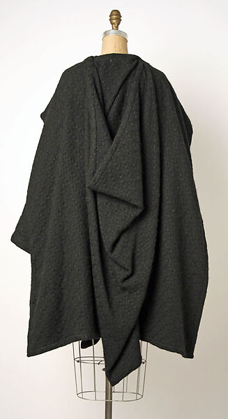 Cape, Comme des Garçons (Japanese, founded 1969), wool, Japanese