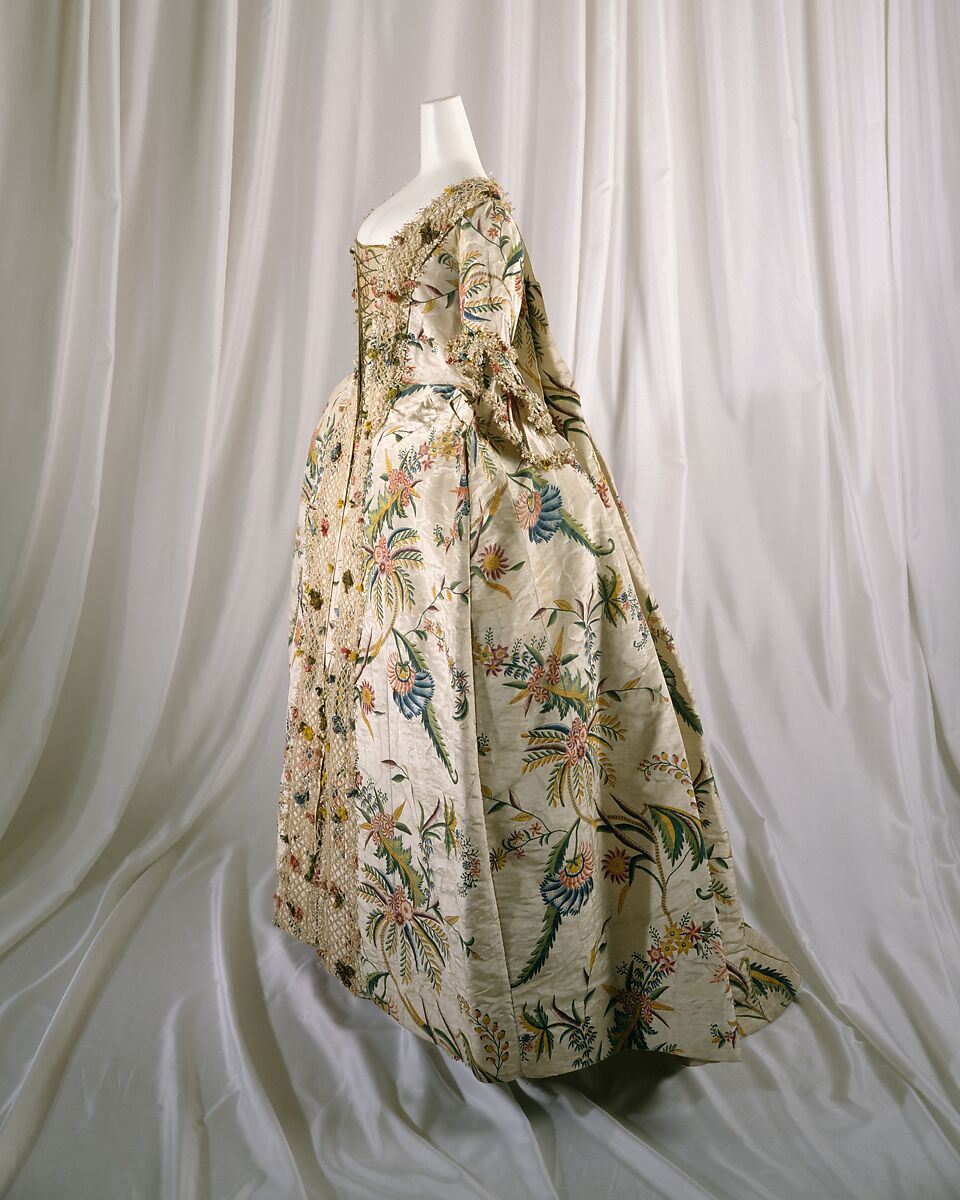 Robe à la française, silk, pigment, linen, British