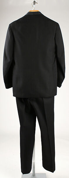 Suit, (a–c) wool; (d) silk, British
