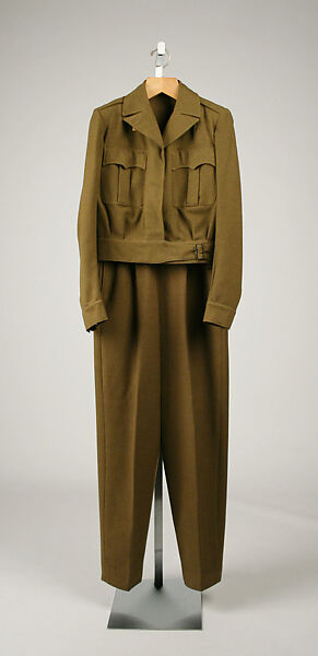 Military ensemble, wool, British 