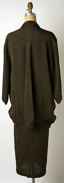 Dress, Yohji Yamamoto (Japanese, born Tokyo, 1943), rayon, Japanese
