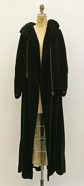 Coat, House of Lanvin (French, founded 1889), silk, fur (possibly ermine), French 