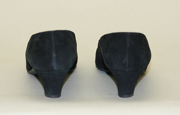 Pumps, House of Chanel (French, founded 1910), suede, French