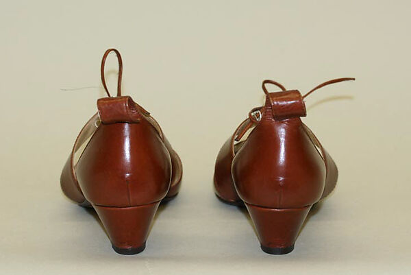 Pumps, Manolo Blahnik (British, born Spain, 1942), leather, British