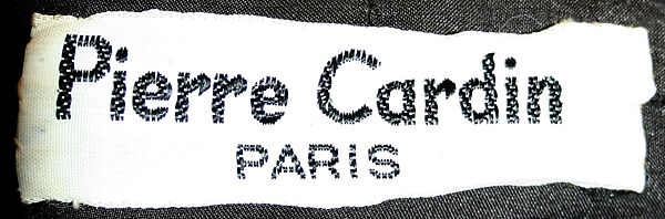 Evening dress, Pierre Cardin (French (born Italy), San Biagio di Callalta 1922–2020 Neuilly), silk, feathers, French