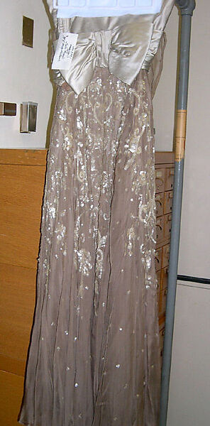 Evening dress, Leslie Morris (American), silk, plastic, American