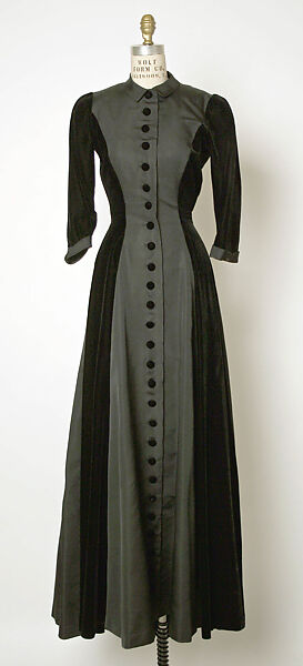 Evening dress, House of Balenciaga (French, founded 1937), silk, French 