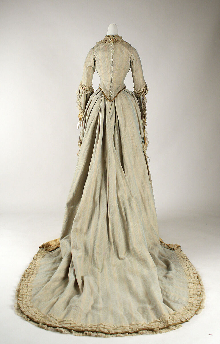 Ball gown, silk, British