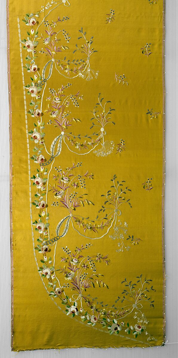 Habit à la disposition, silk, Italian