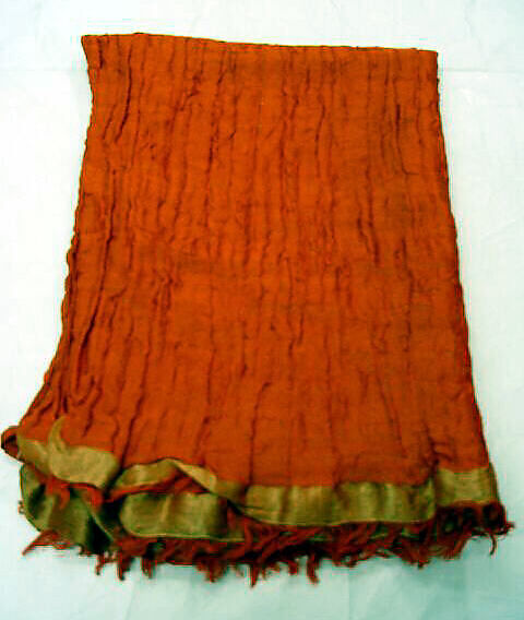 Shawl, Issey Miyake (Japanese, 1938–2022), silk, gold, Japanese