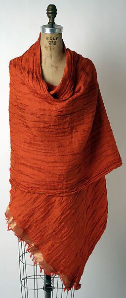 Shawl, Issey Miyake (Japanese, 1938–2022), silk, gold, Japanese 