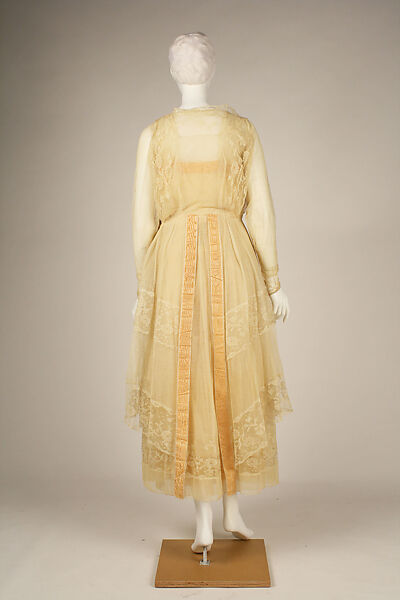 Dress, House of Worth (French, 1858–1956), cotton, silk, French