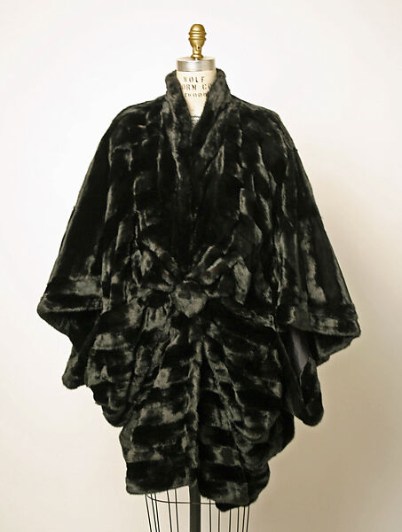 Coat, Fendi (Italian, founded 1925), fur, Italian 