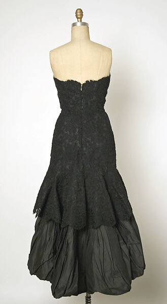 Evening dress, House of Balenciaga (French, founded 1937), silk, cotton, French
