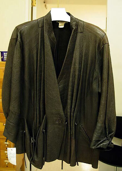 Jacket, Issey Miyake (Japanese, 1938–2022), leather, Japanese 