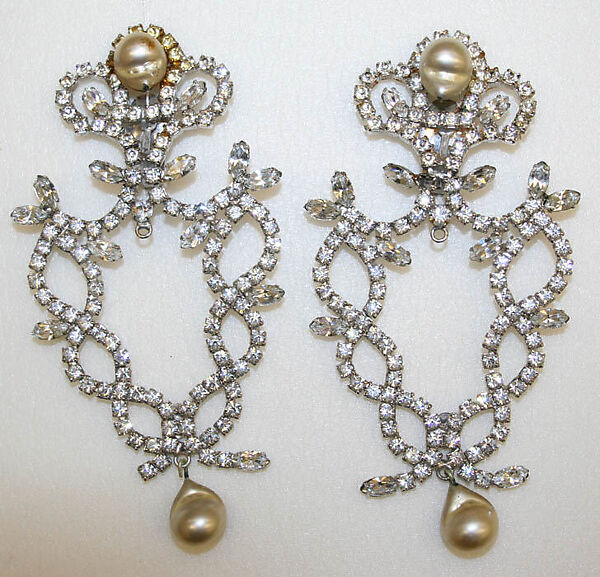 Earrings, Mimi di Niscemi (American), metal, faux pearls, stone, American 