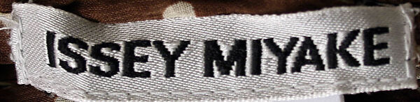 Dress, Issey Miyake (Japanese, 1938–2022), polyester, Japanese