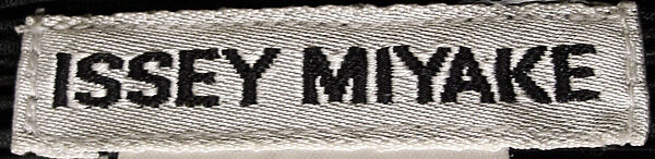 Dress, Issey Miyake (Japanese, 1938–2022), polyester, Japanese