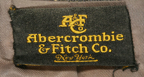 Uniform, Elizabeth Hawes (American, Ridgewood, New Jersey 1903–1971 New York), (a–g) wool
(h) metal, American